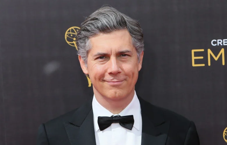 Chris Parnell (SNL) Net Worth, Wife, Height, Family, Biography